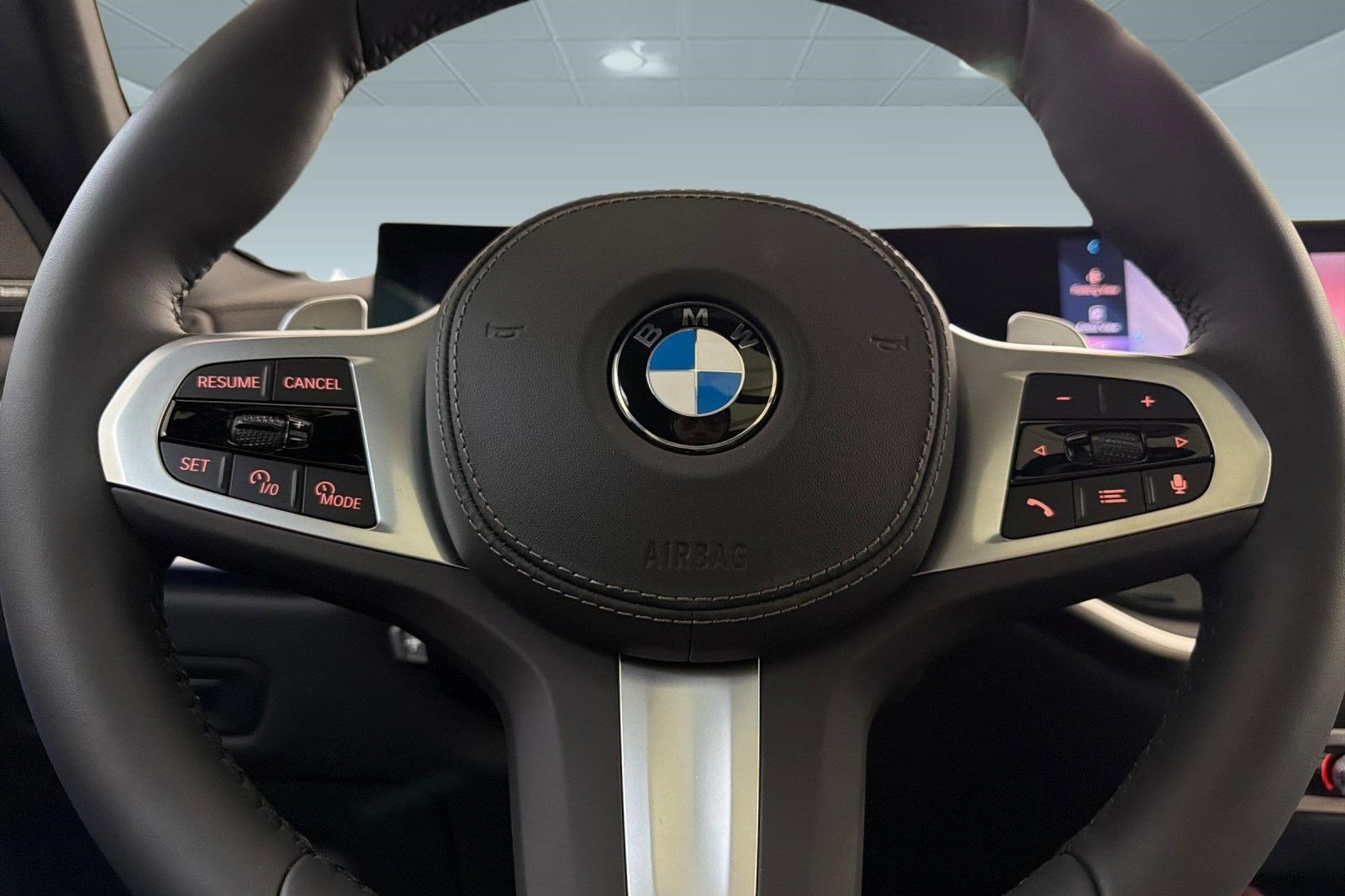 New 2026 BMW X6 xDrive40i w/ Premium Package AWD/4WD image 17