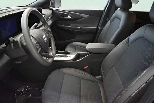 Used 2025 Buick Envista Preferred image 24