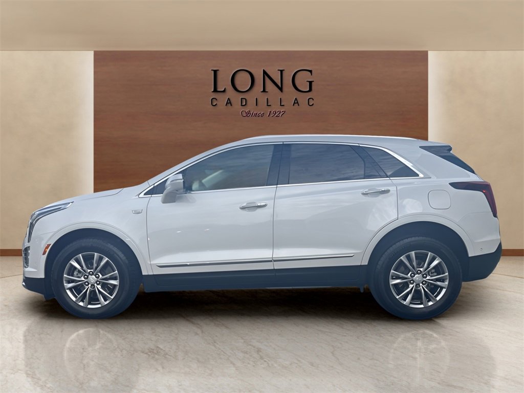 Certified 2022 Cadillac XT5 Premium Luxury w/ Technology Package image 2