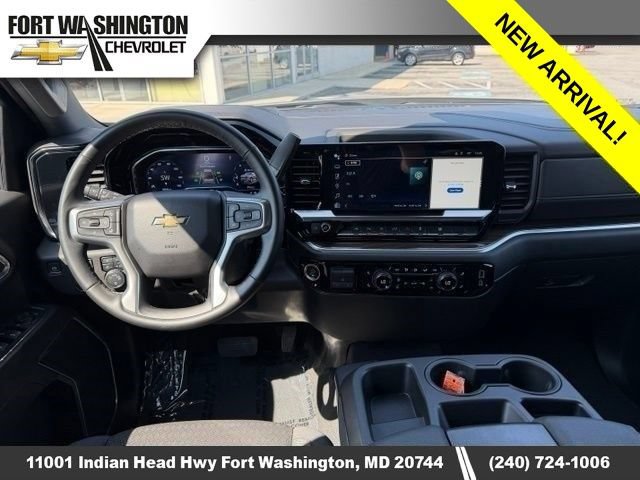 Used 2024 Chevrolet Silverado 1500 LT w/ Safety Package AWD/4WD image 2