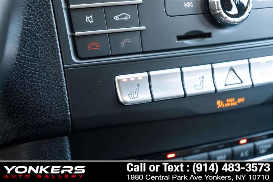 Used 2016 Mercedes-Benz E 350 4MATIC Wagon image 26