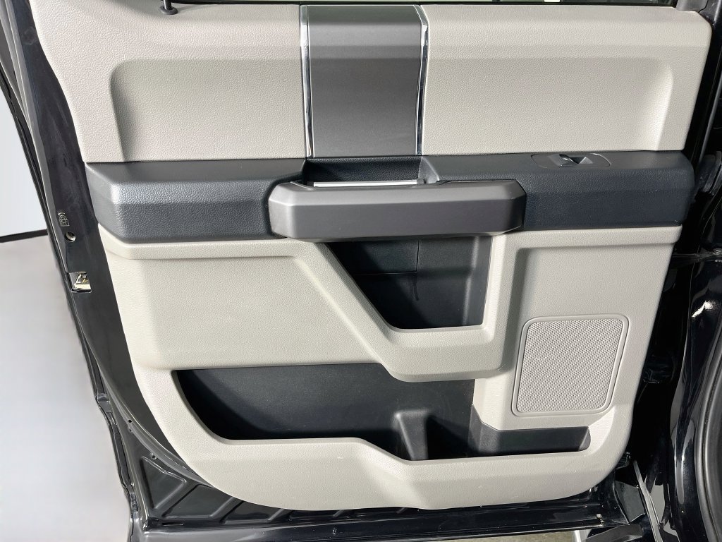 Used 2019 Ford F150 XLT w/ Equipment Group 302A Luxury AWD/4WD image 27