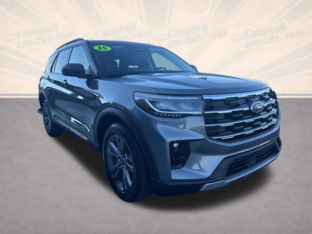 Used 2025 Ford Explorer Active w/ Active Comfort Package image 8