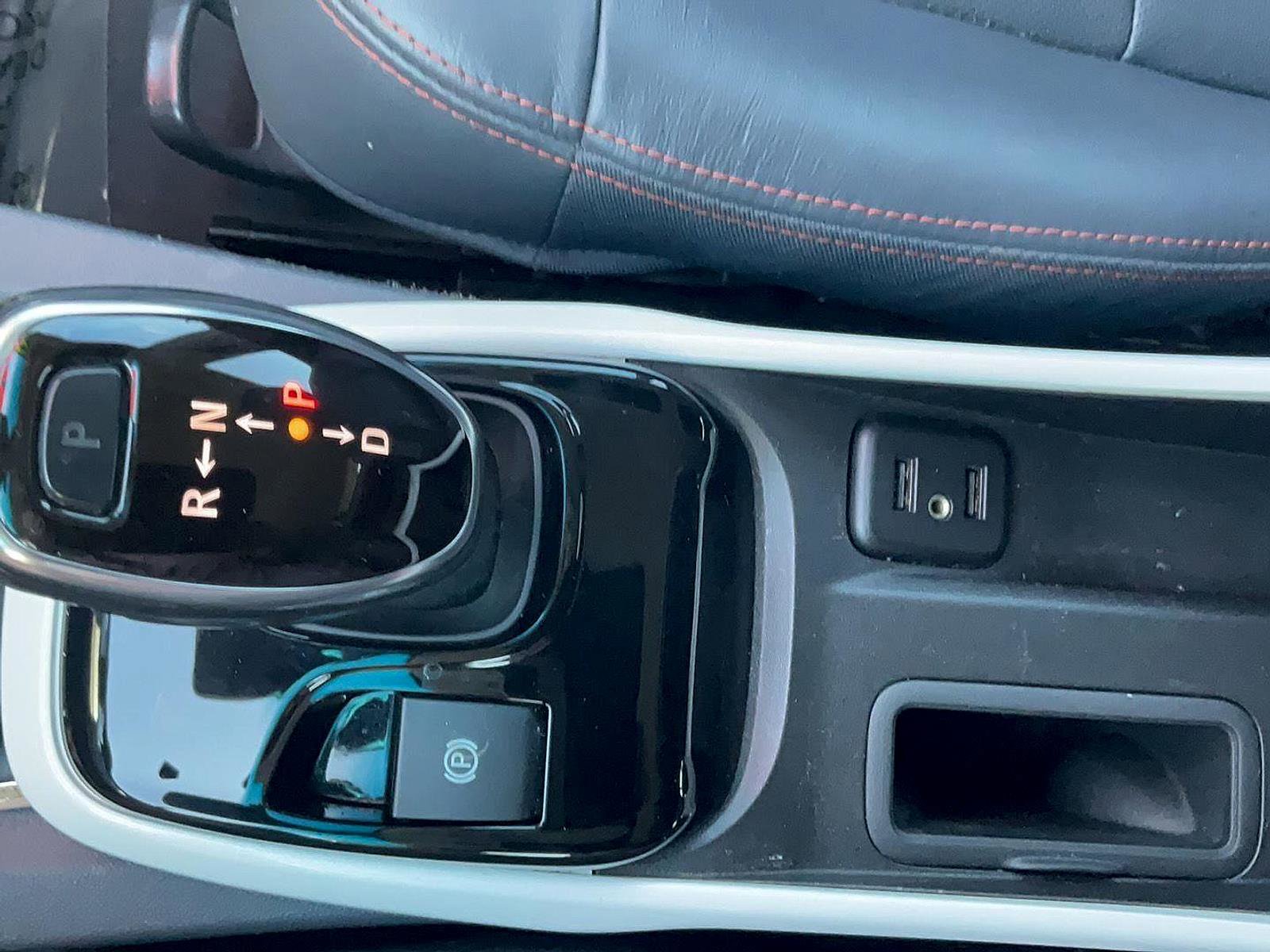 Used 2021 Chevrolet Bolt Premier w/ Infotainment Package image 20