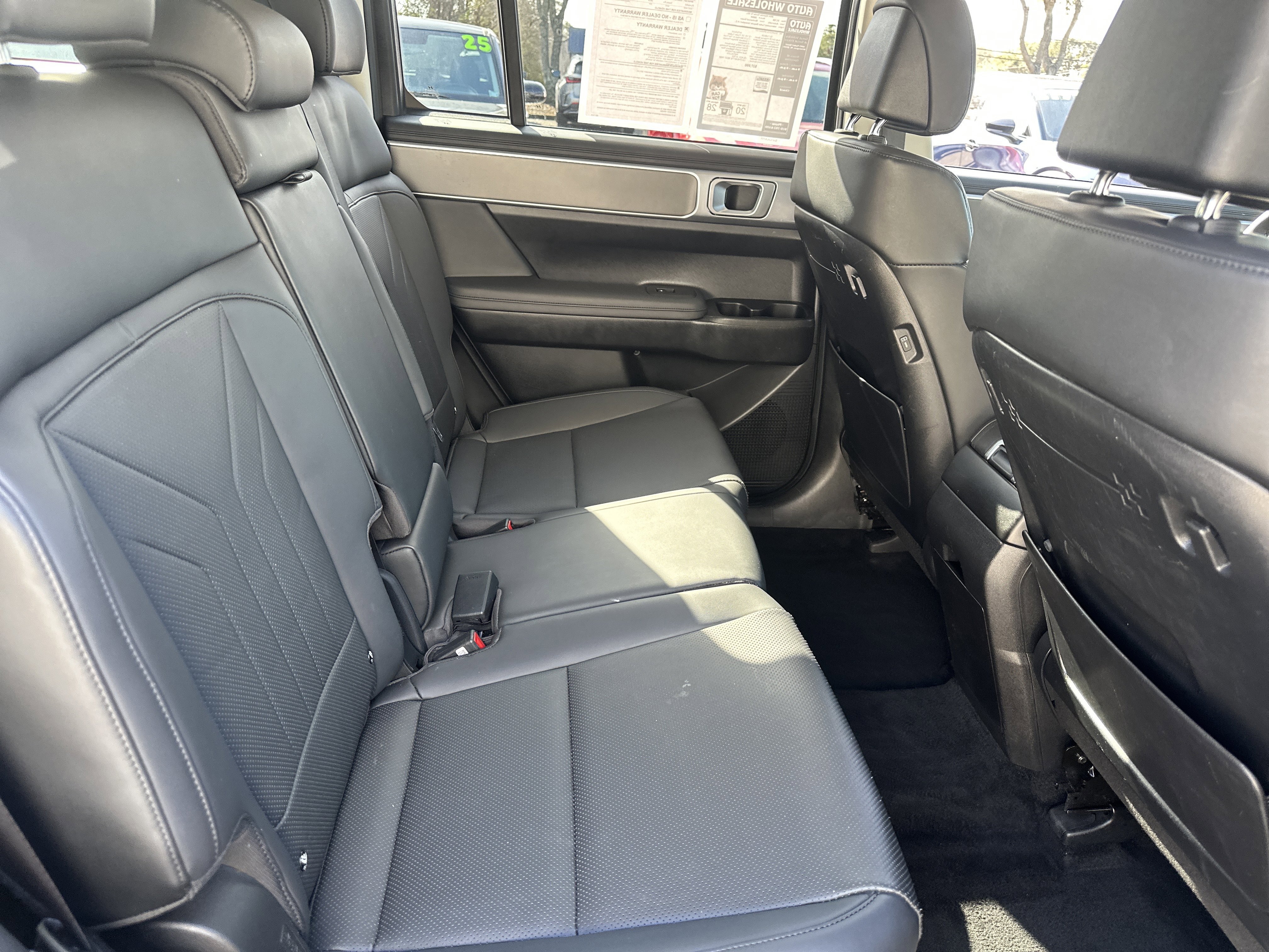 Used 2024 Hyundai Santa Fe SEL image 14