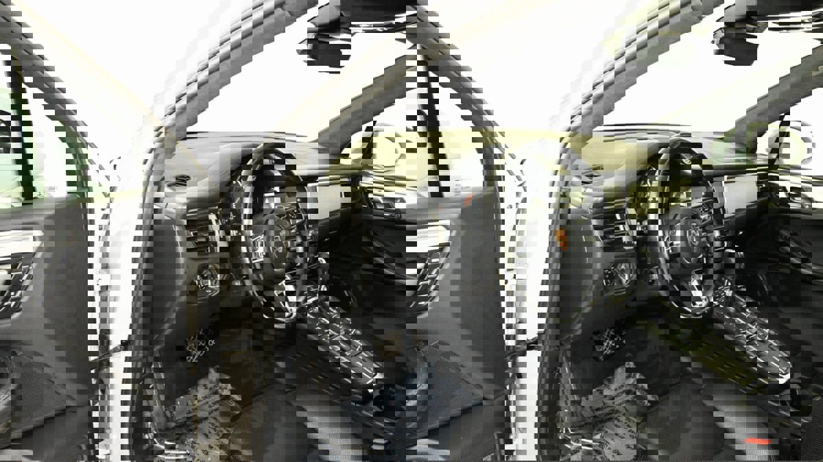 Used 2021 Porsche Macan Turbo w/ Premium Package Plus (PF0) image 42