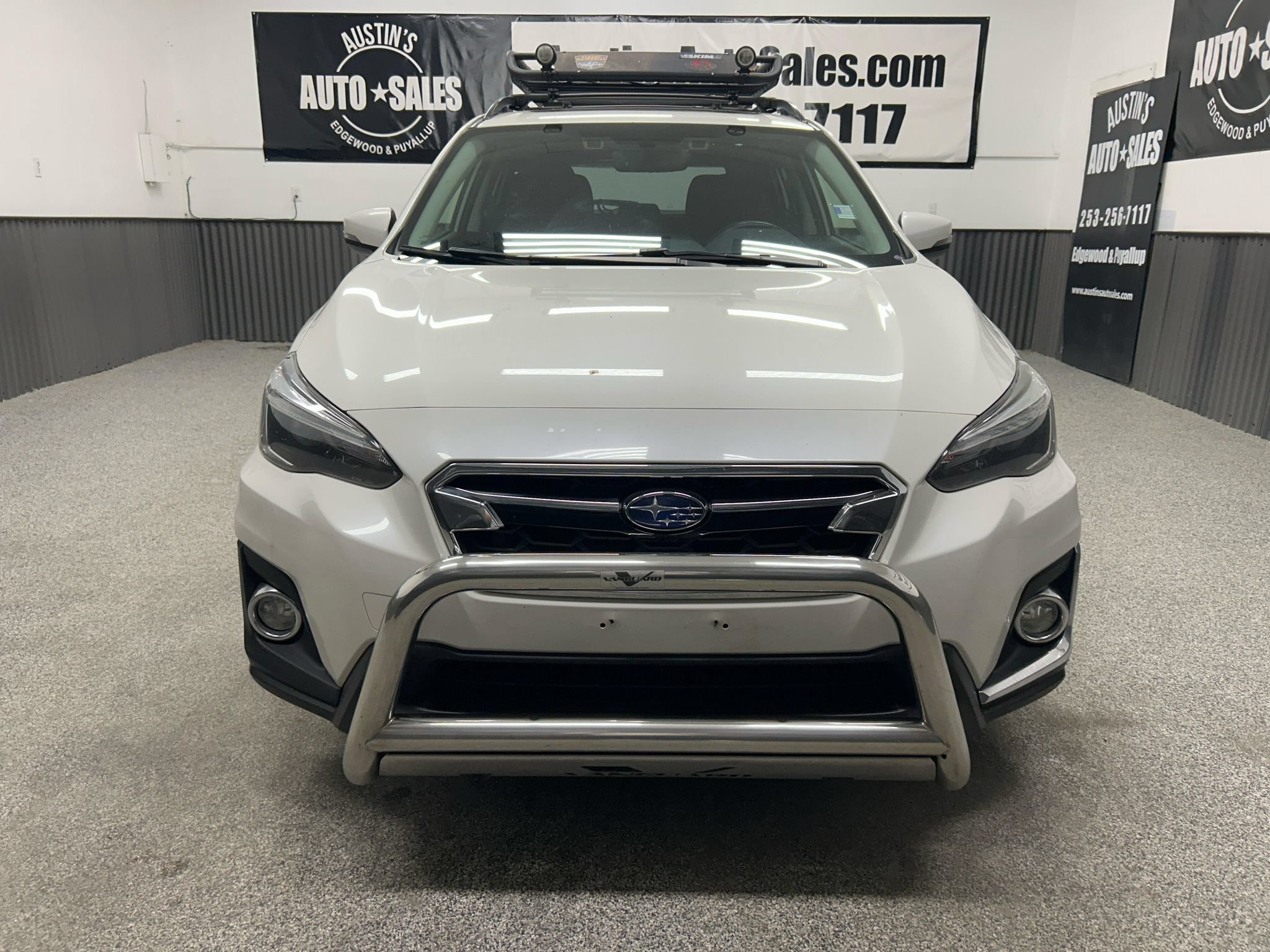 Used 2019 Subaru Crosstrek 2.0i Limited w/ Moonroof Package w/Navigation AWD/4WD image 2