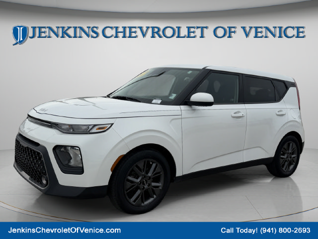 Used 2022 Kia Soul EX FWD image 11