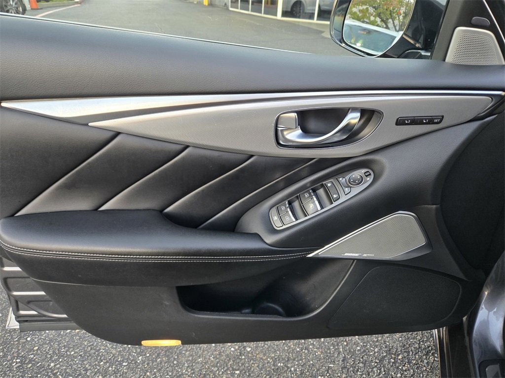 Used 2022 INFINITI Q50 Luxe w/ Cargo Package image 16