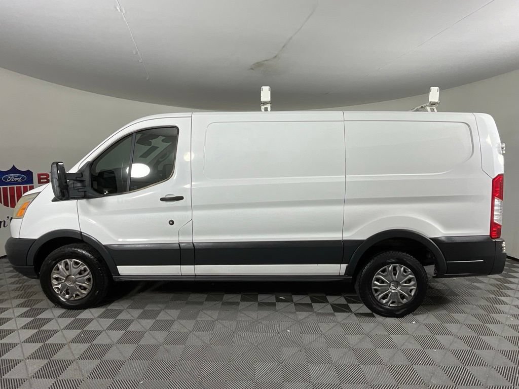 Used 2015 Ford Transit 250 130 Low Roof w/ Exterior Upgrade Package RWD image 6