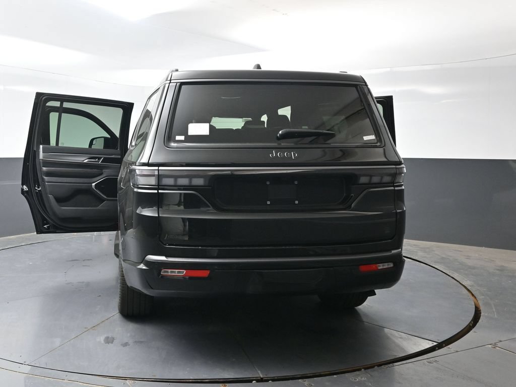 New 2026 Jeep Grand Wagoneer 4WD image 46