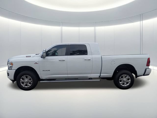 Used 2023 RAM 2500 Laramie AWD/4WD image 3