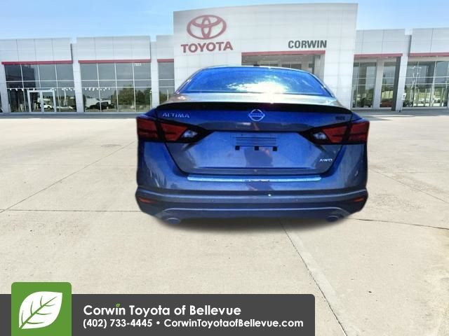 Used 2022 Nissan Altima 2.5 SR AWD/4WD image 15
