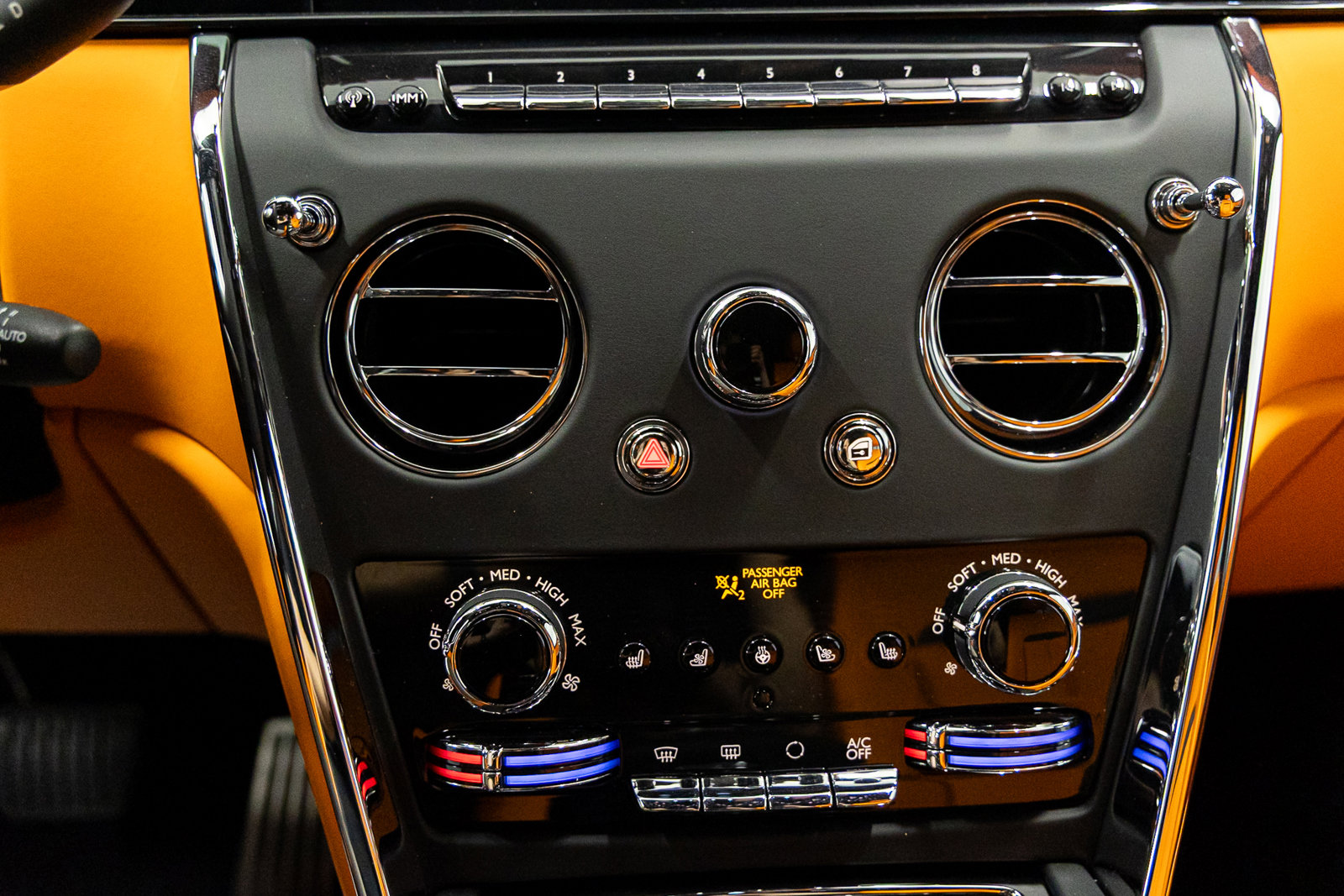 New 2026 Rolls-Royce Cullinan image 45