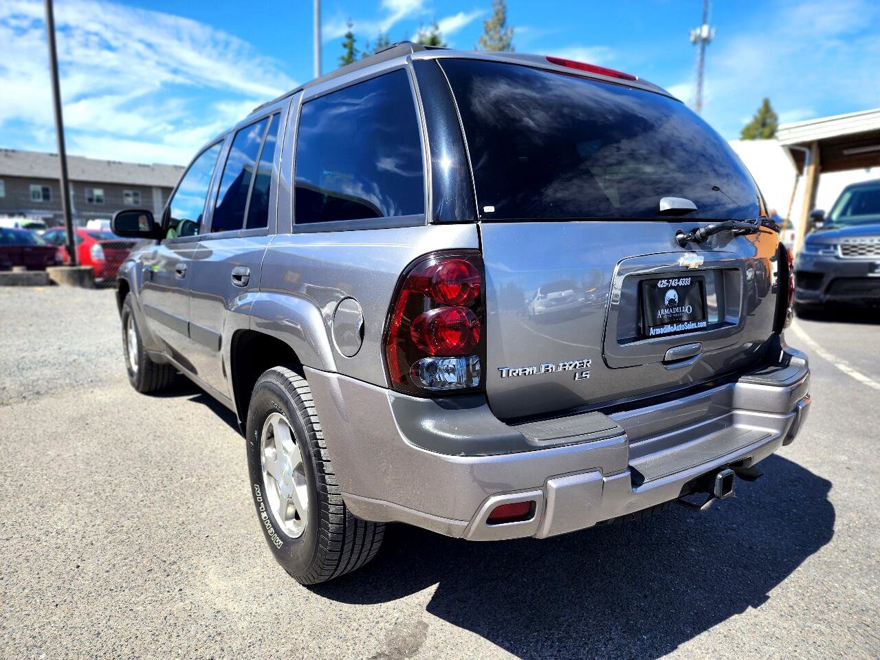 Used 2005 Chevrolet TrailBlazer LS w/ LS Preferred Equipment Group image 8