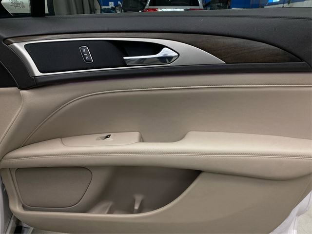 Used 2018 Lincoln MKZ Select w/ Select Plus Package image 27