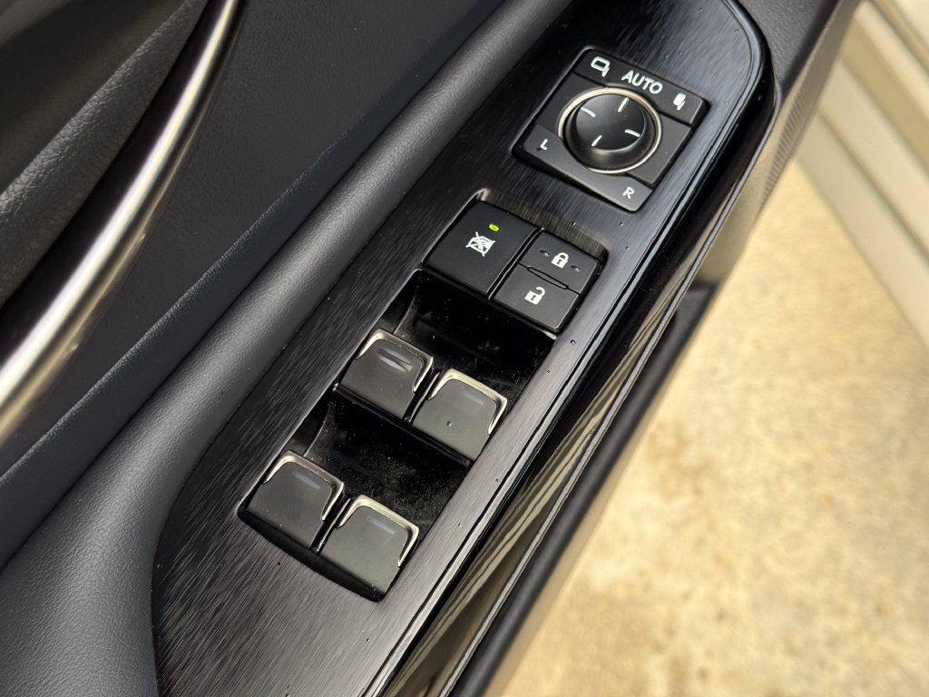 Certified 2025 Lexus ES 350 w/ Premium Package FWD image 28