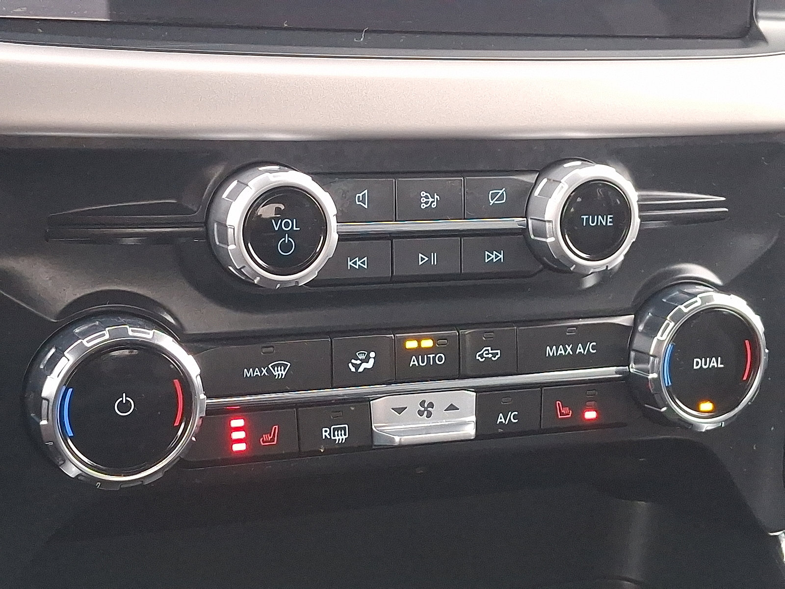 Certified 2023 Ford F150 XLT w/ Equipment Group 302A High image 15