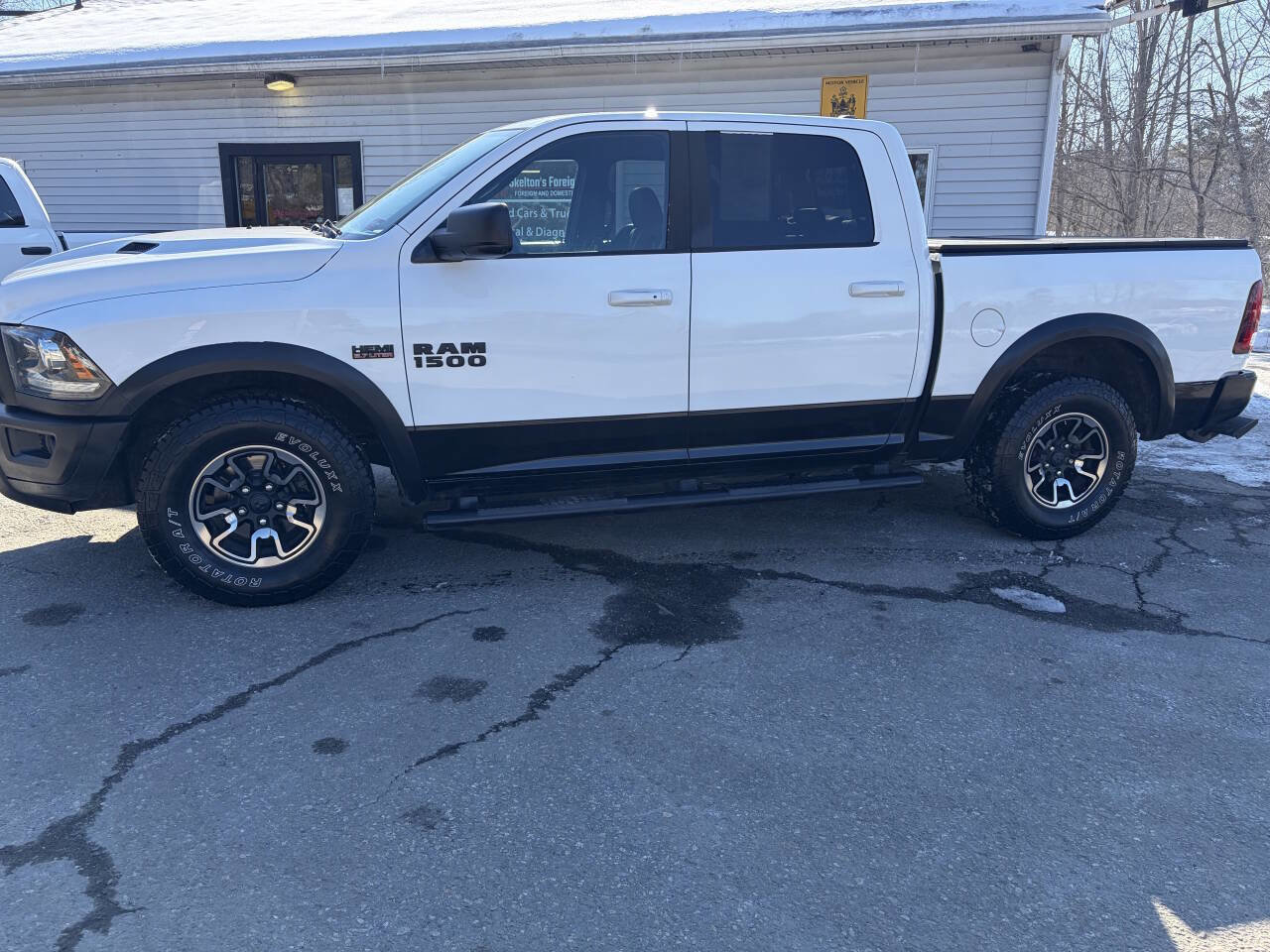 Used 2017 RAM 1500 Rebel w/ Luxury Group AWD/4WD image 2