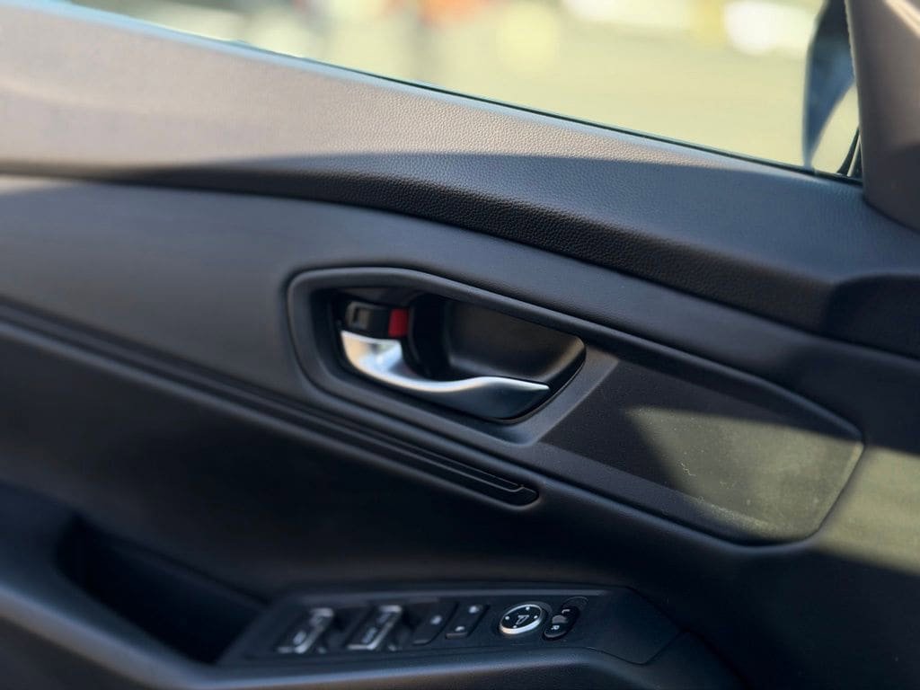 Used 2023 Honda Accord EX image 22