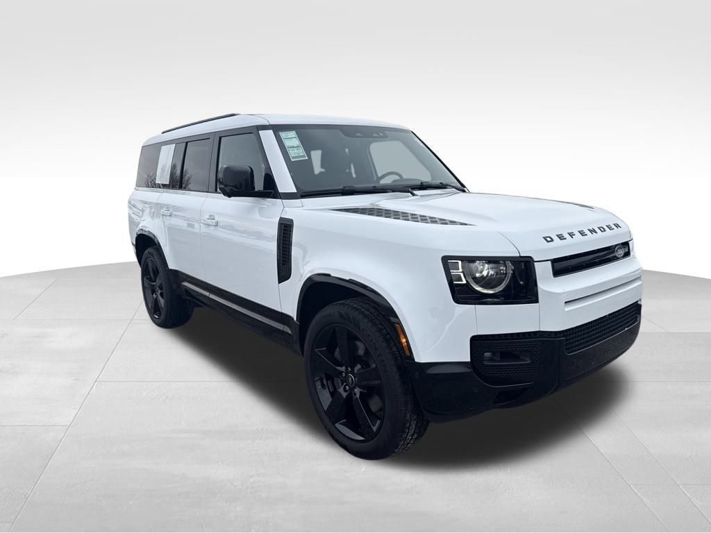 New 2025 Land Rover Defender 130 X-Dynamic SE AWD/4WD image 5