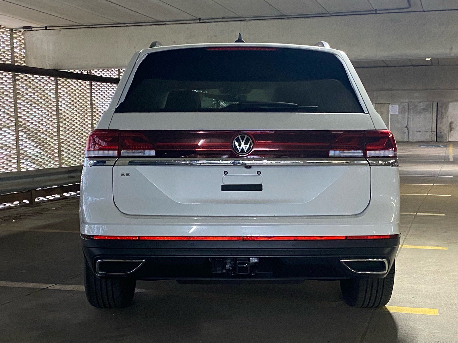 New 2026 Volkswagen Atlas SE FWD image 4