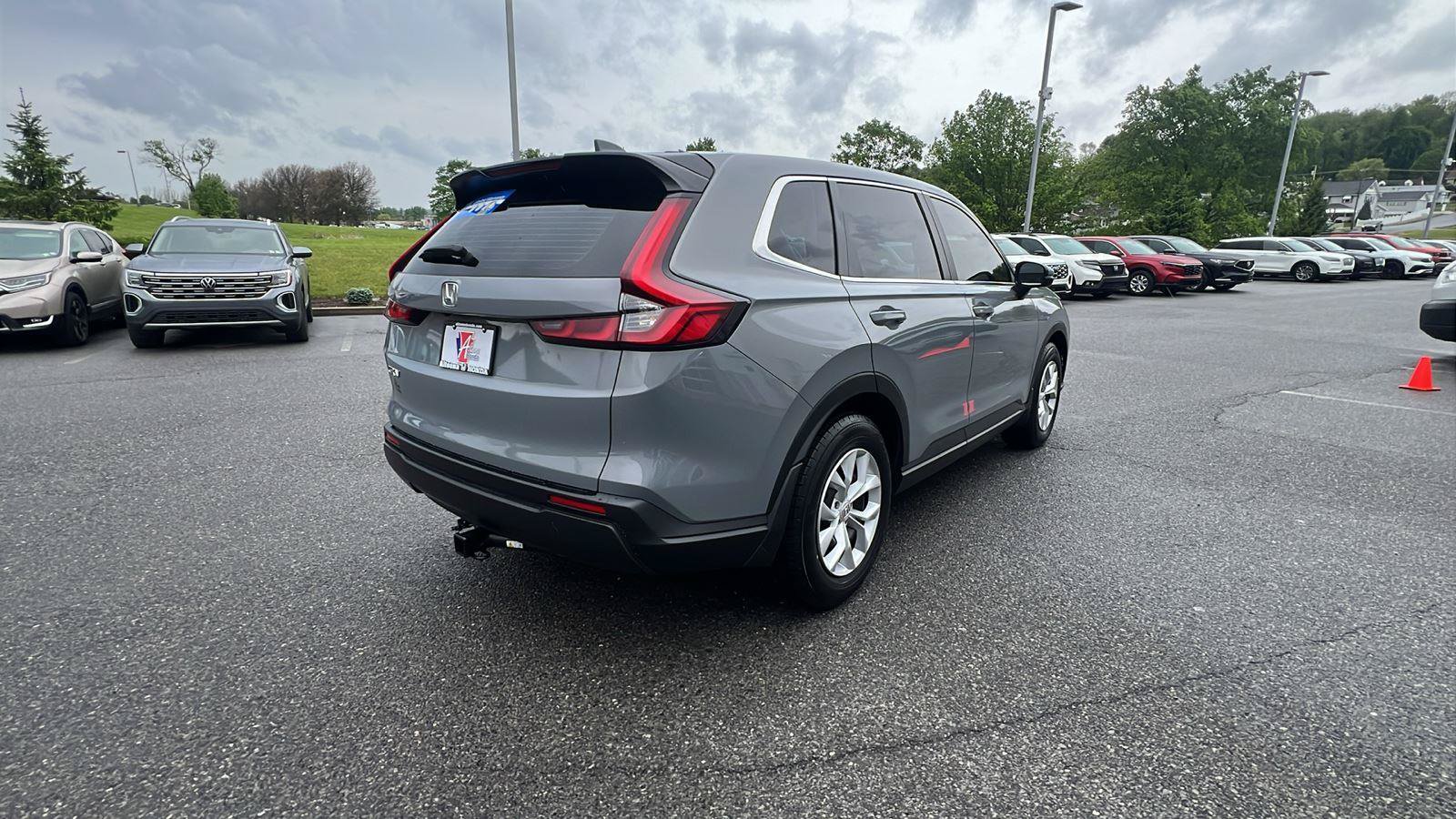 Used 2024 Honda CR-V LX image 4