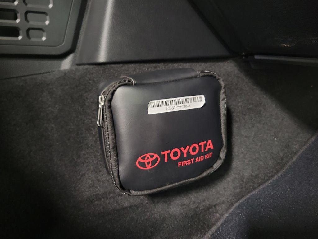 Used 2024 Toyota Tacoma TRD Off-Road w/ TRD Off Road Premium Package AWD/4WD image 34