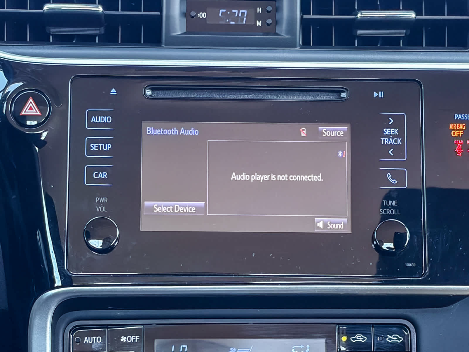 Used 2019 Toyota Corolla SE FWD image 13
