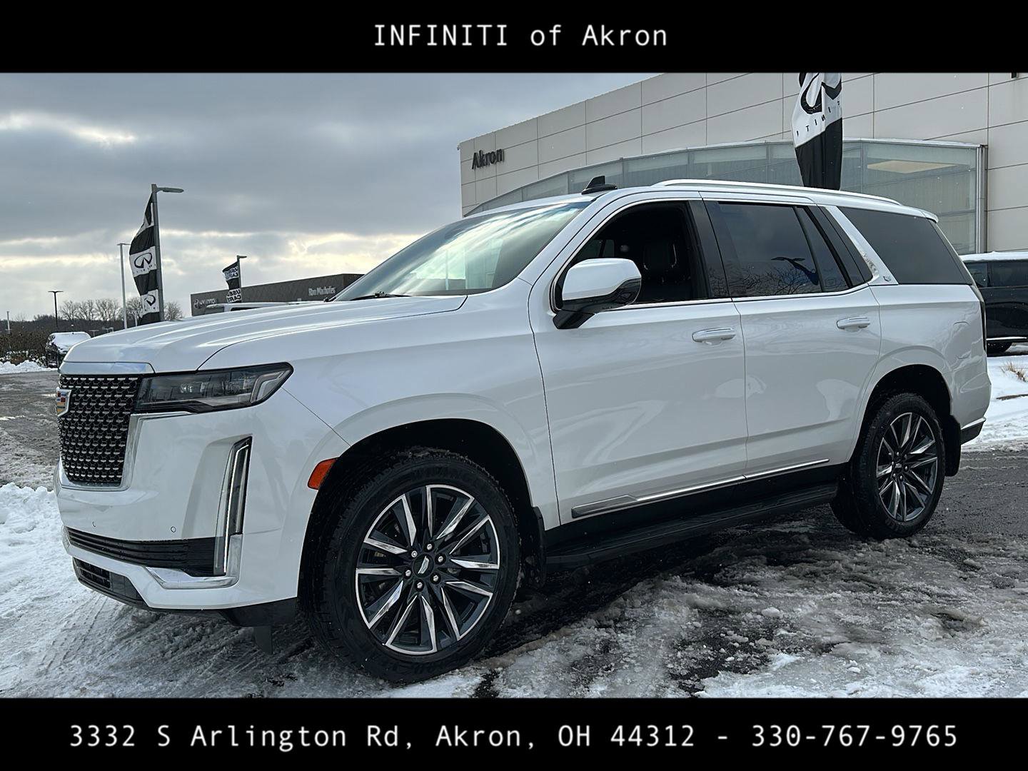 Used 2022 Cadillac Escalade Luxury image 7