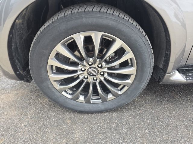 Used 2022 Nissan Armada Platinum w/ Captain's Chairs Package image 8