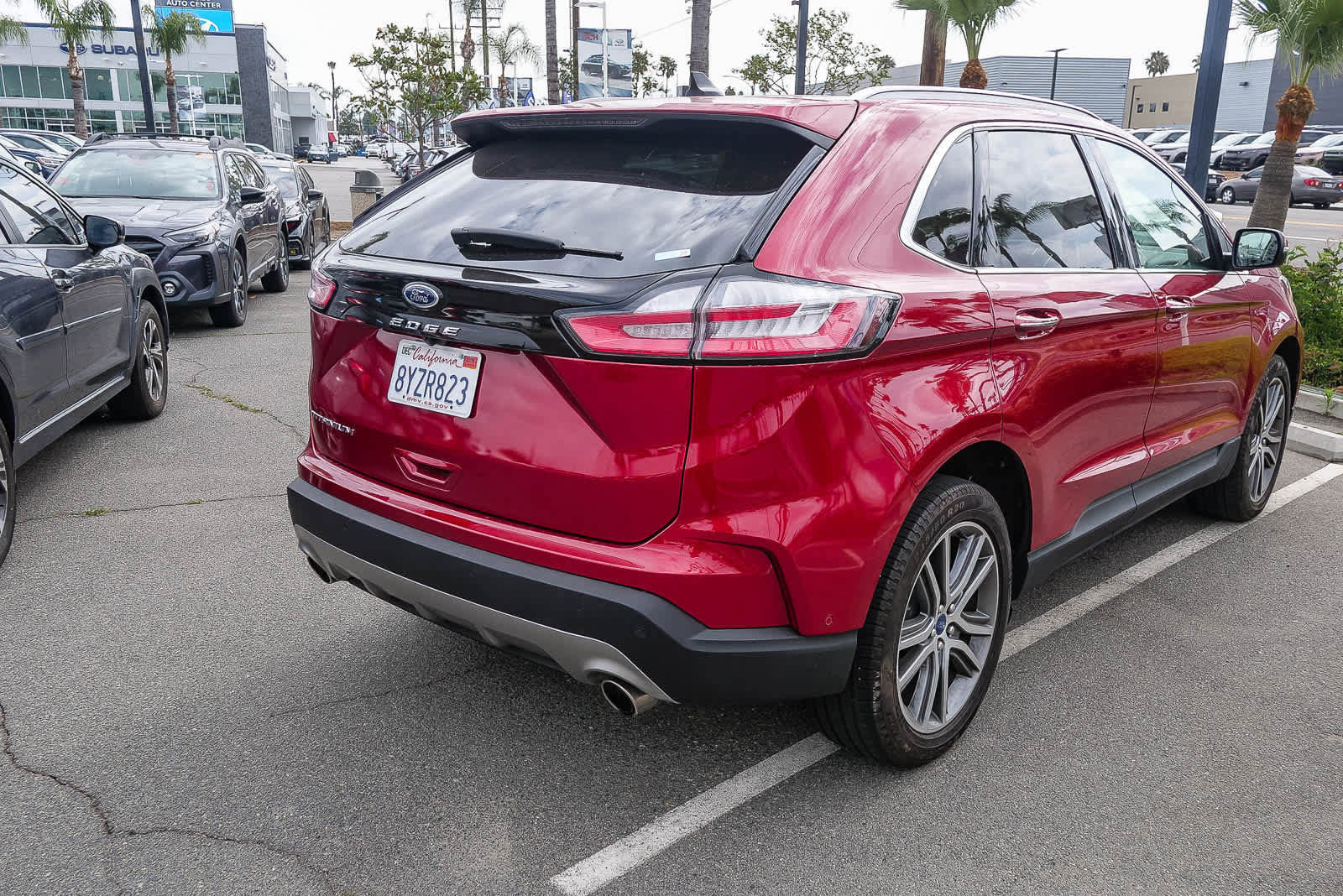 Used 2021 Ford Edge Titanium w/ Equipment Group 301A FWD image 14