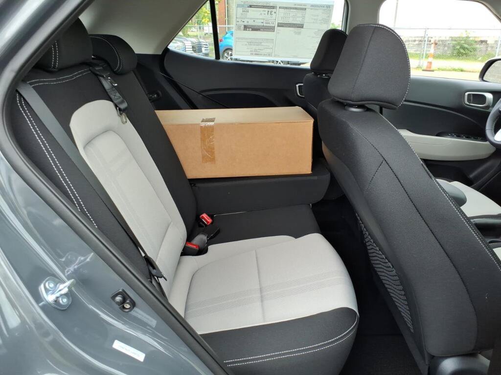 New 2026 Hyundai Venue SEL FWD image 6