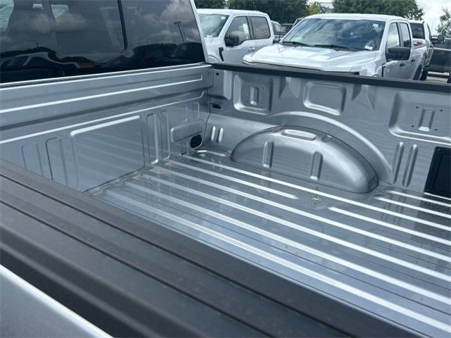 New 2025 Ford F150 XLT w/ Equipment Group 302A MID image 15