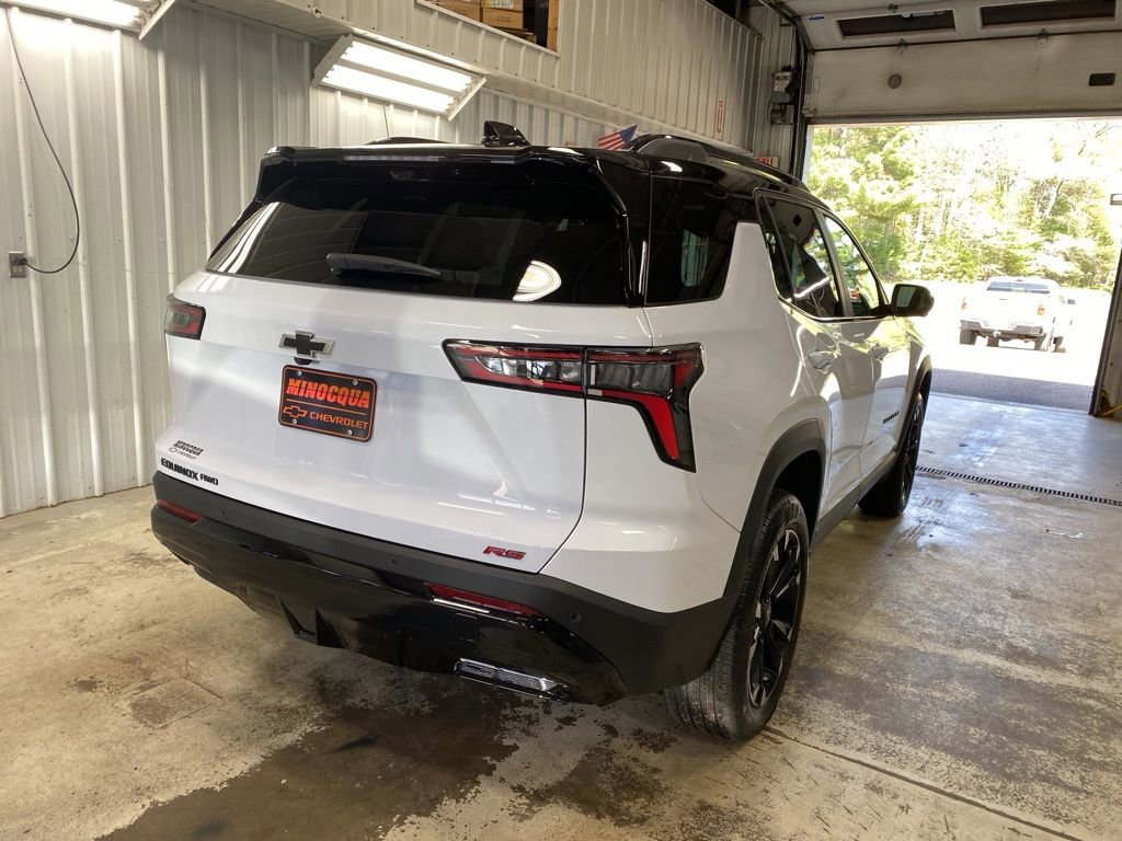 New 2026 Chevrolet Equinox RS w/ Convenience Package III AWD/4WD image 8