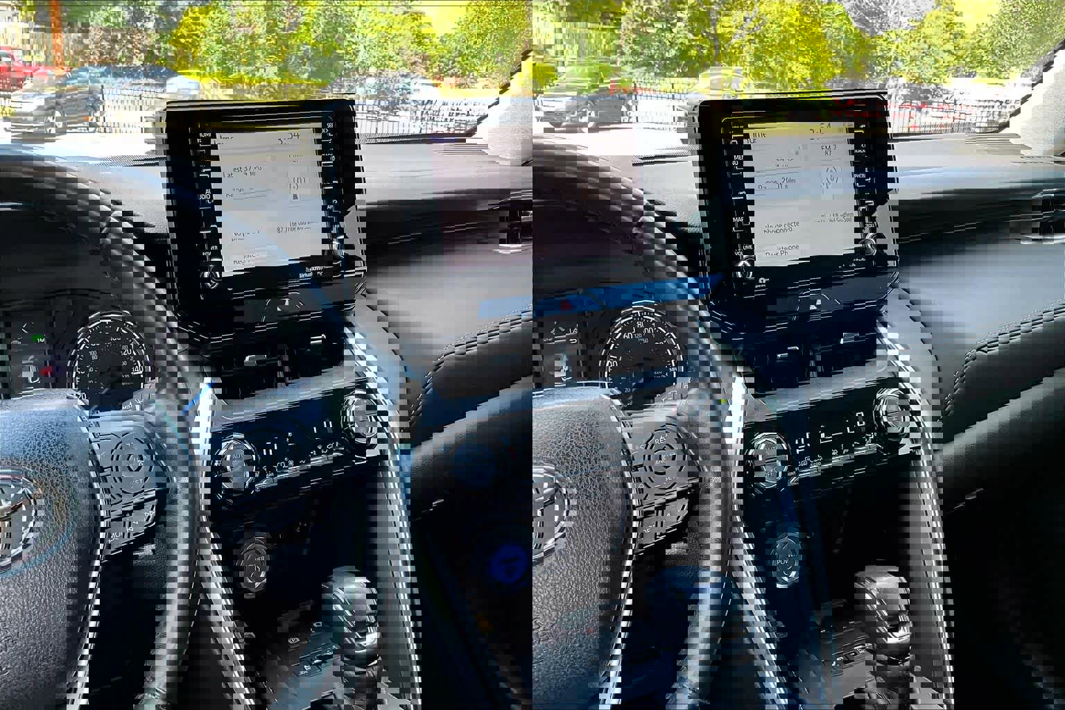 Certified 2021 Toyota Venza LE AWD/4WD image 7