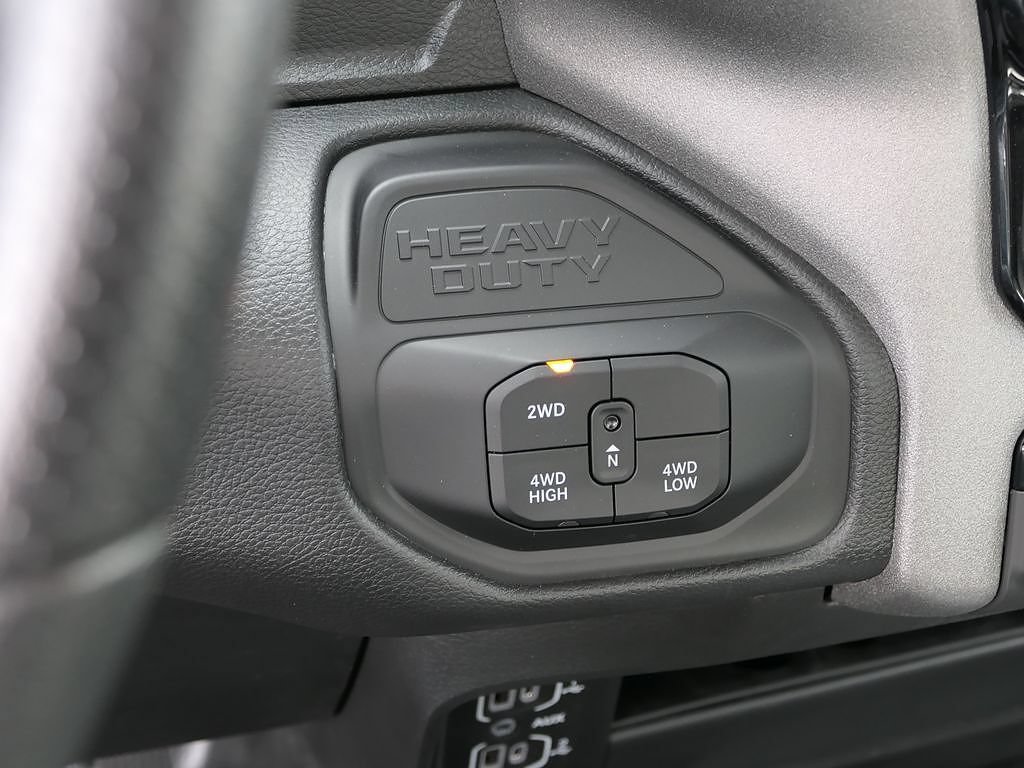 New 2026 RAM 5500 Tradesman w/ Chrome Appearance Group AWD/4WD image 17