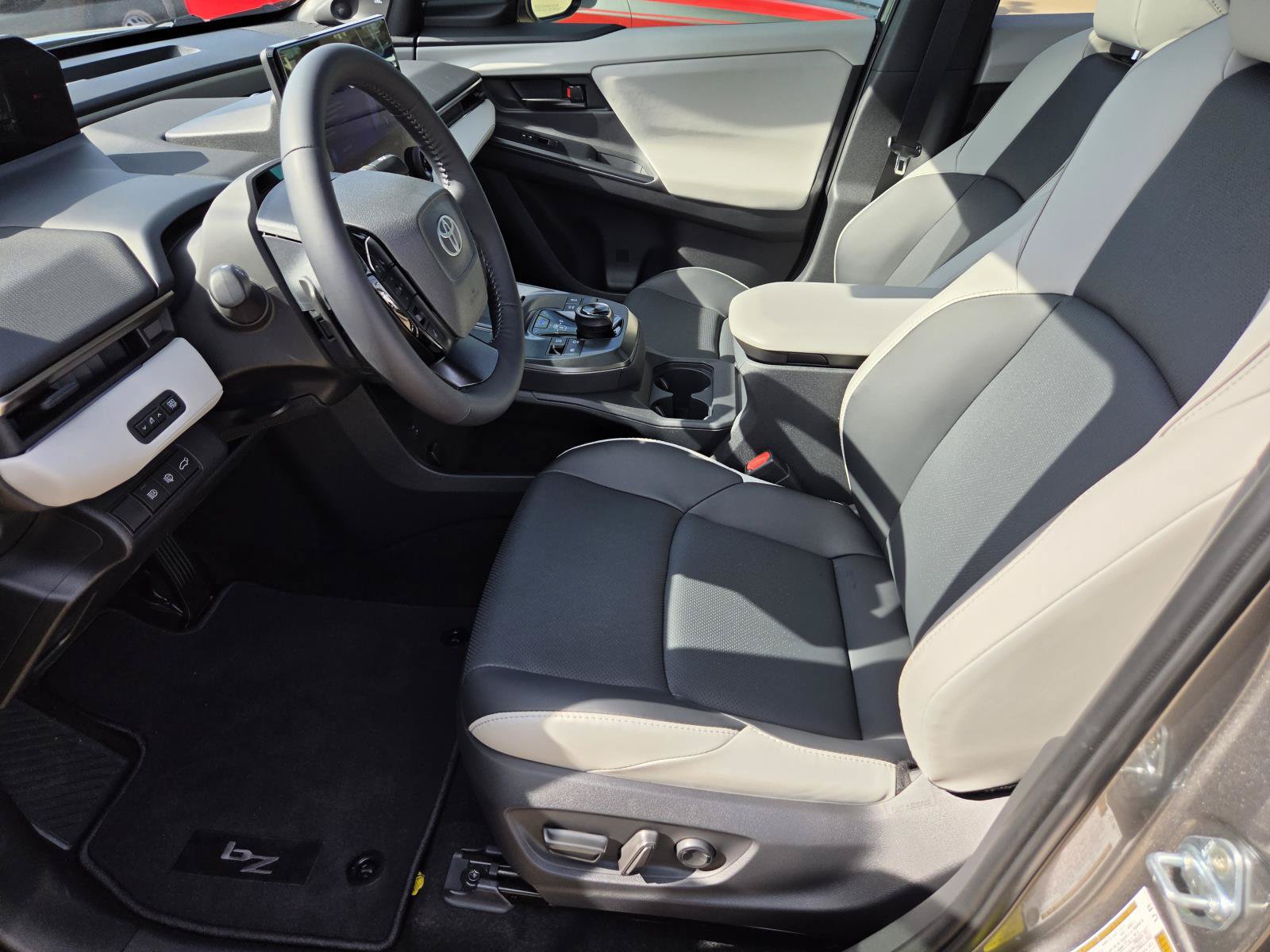 Used 2026 Toyota bZ FWD image 20