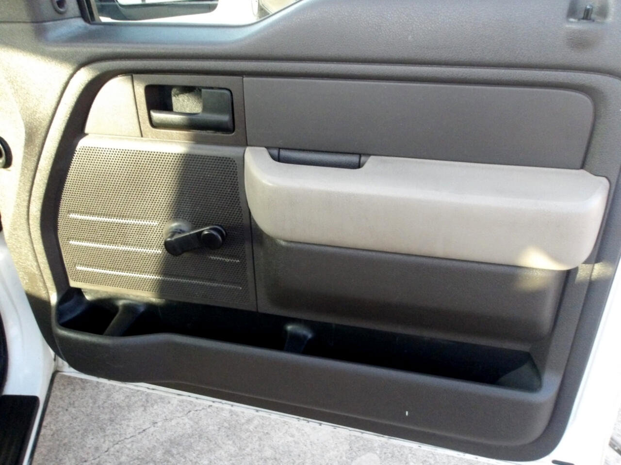 Used 2009 Ford F150 XL image 7