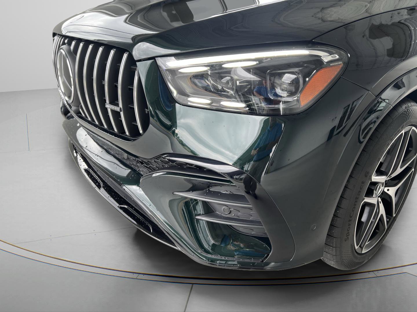 New 2025 Mercedes-Benz GLE 53 AMG 4MATIC image 8