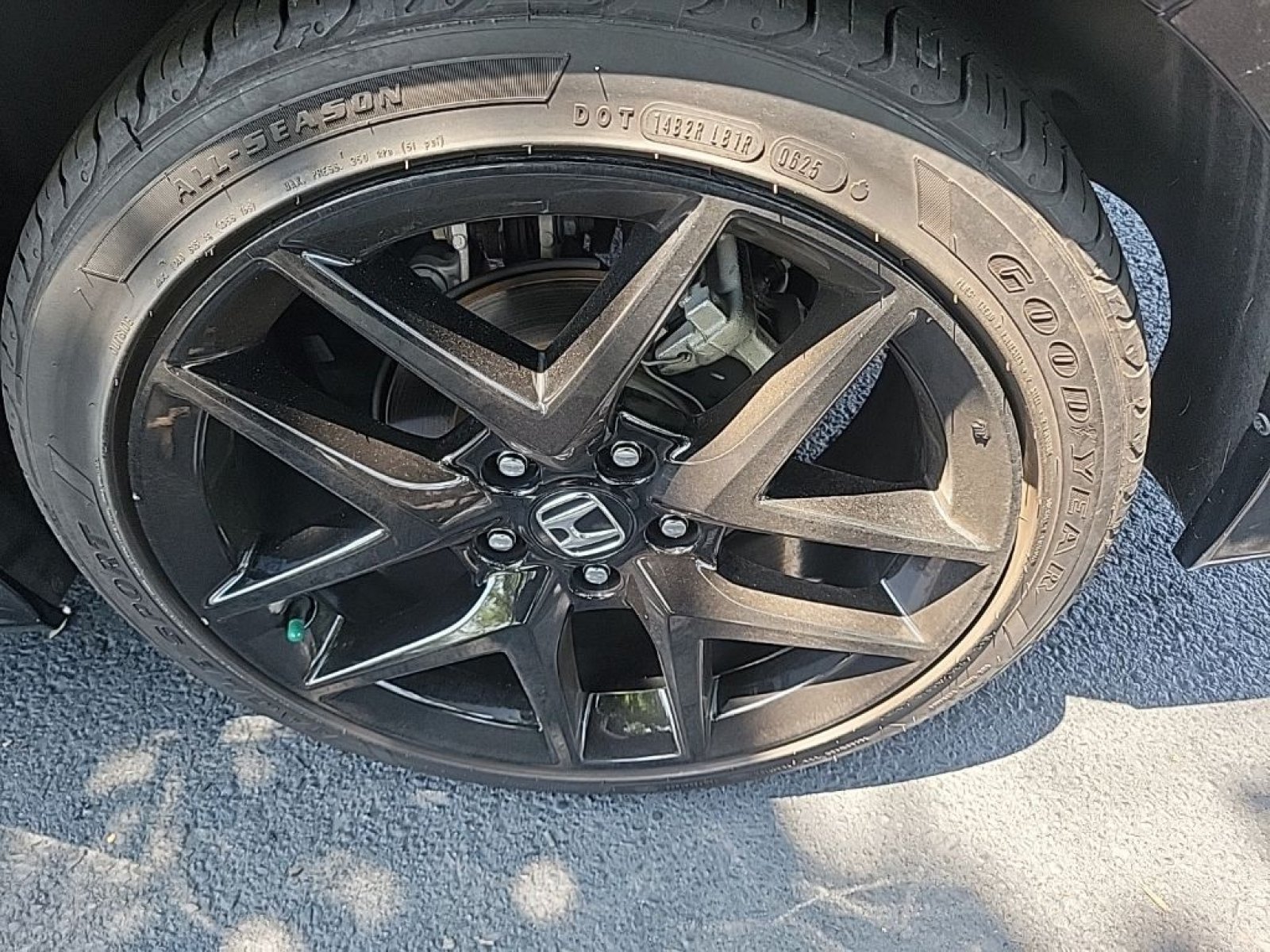 Used 2025 Honda Civic Sport image 14