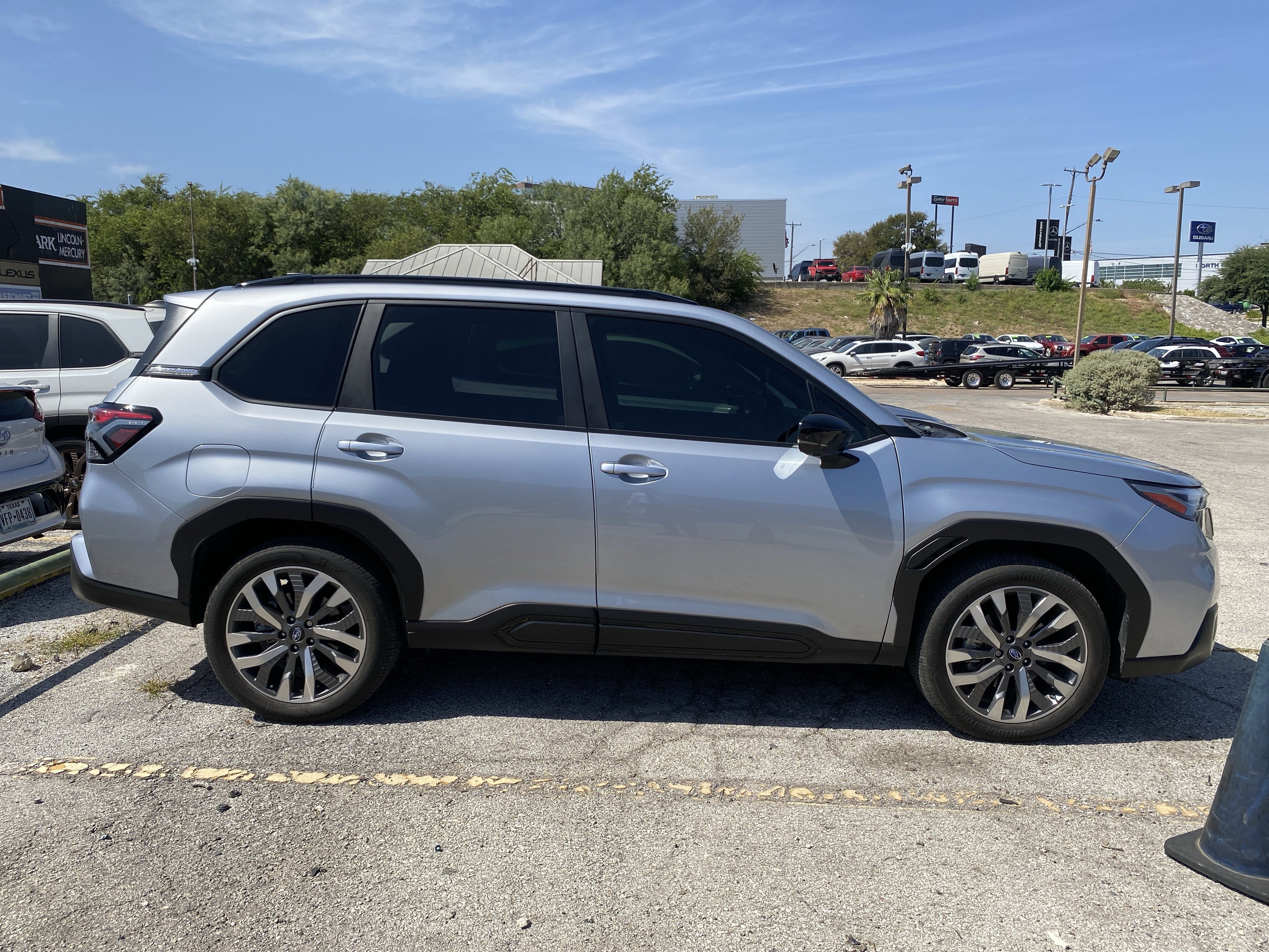 Certified 2025 Subaru Forester Touring AWD/4WD image 6