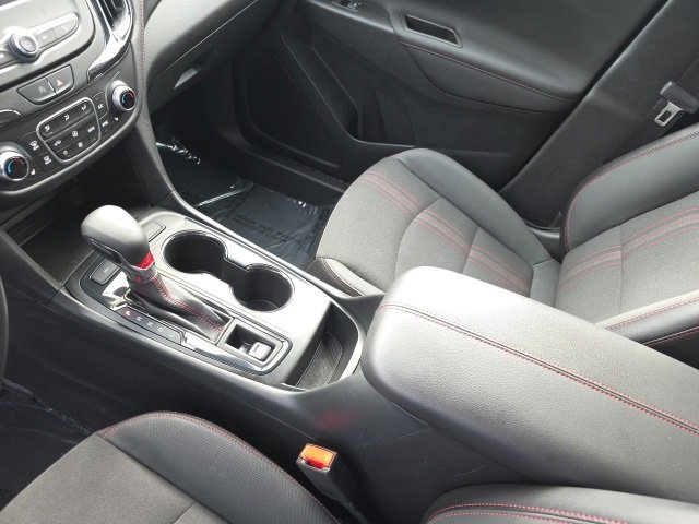 Used 2022 Chevrolet Equinox RS w/ LPO, Floor Liner Package image 31