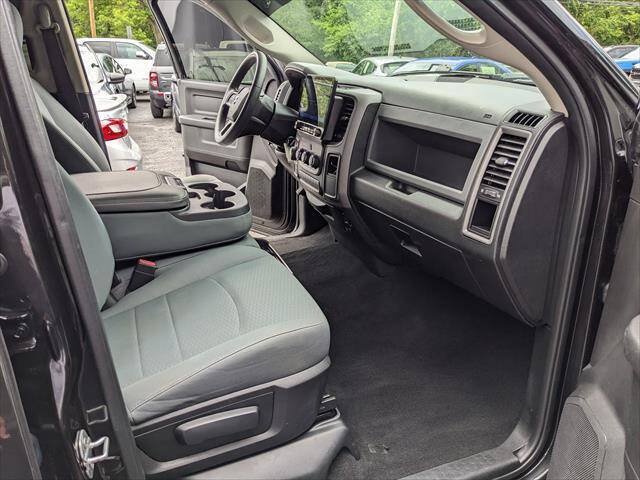 Used 2018 RAM 1500 Express w/ Express Value Package AWD/4WD image 18