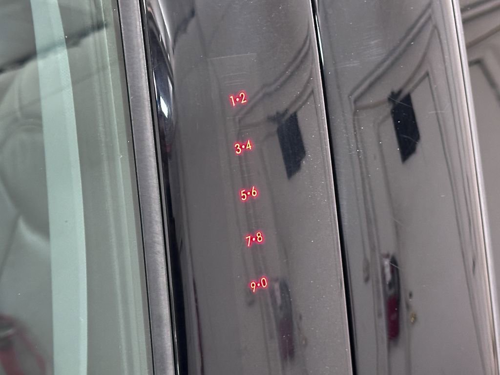 Used 2020 Ford Explorer Limited image 23