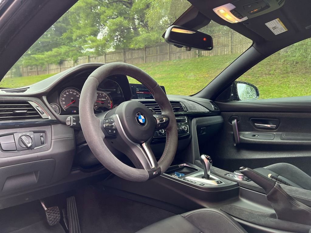 Used 2019 BMW M4 CS w/ Executive Package image 37