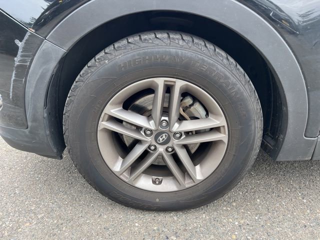 Used 2017 Hyundai Santa Fe Sport FWD image 12