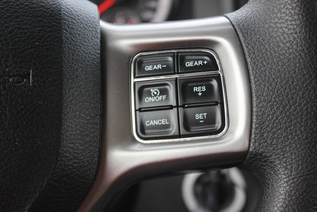 Used 2024 RAM 1500 Classic SLT AWD/4WD image 12