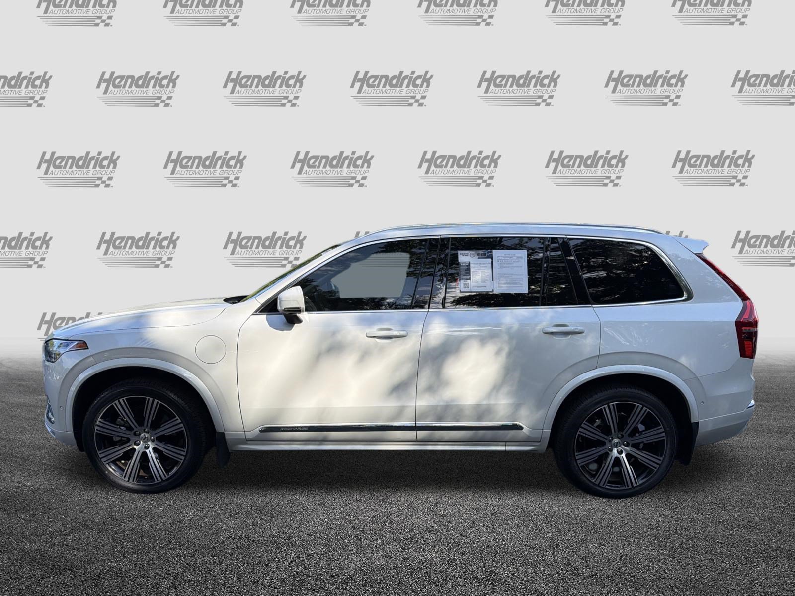 Certified 2024 Volvo XC90 T8 Plus w/ Protection Package AWD/4WD image 7