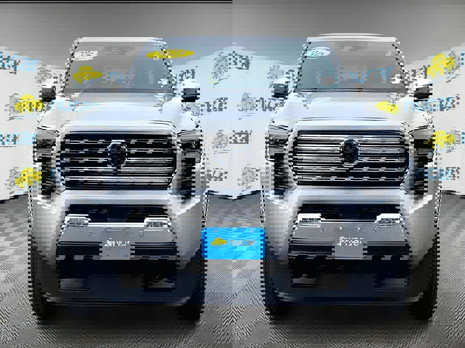 Used 2025 Toyota Tacoma Limited image 2